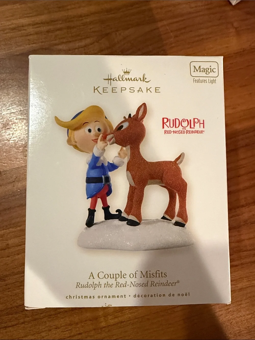 2008 Hallmark A Couple of Misfits Rudolph the Red Nose Reindeer Magic Ornament